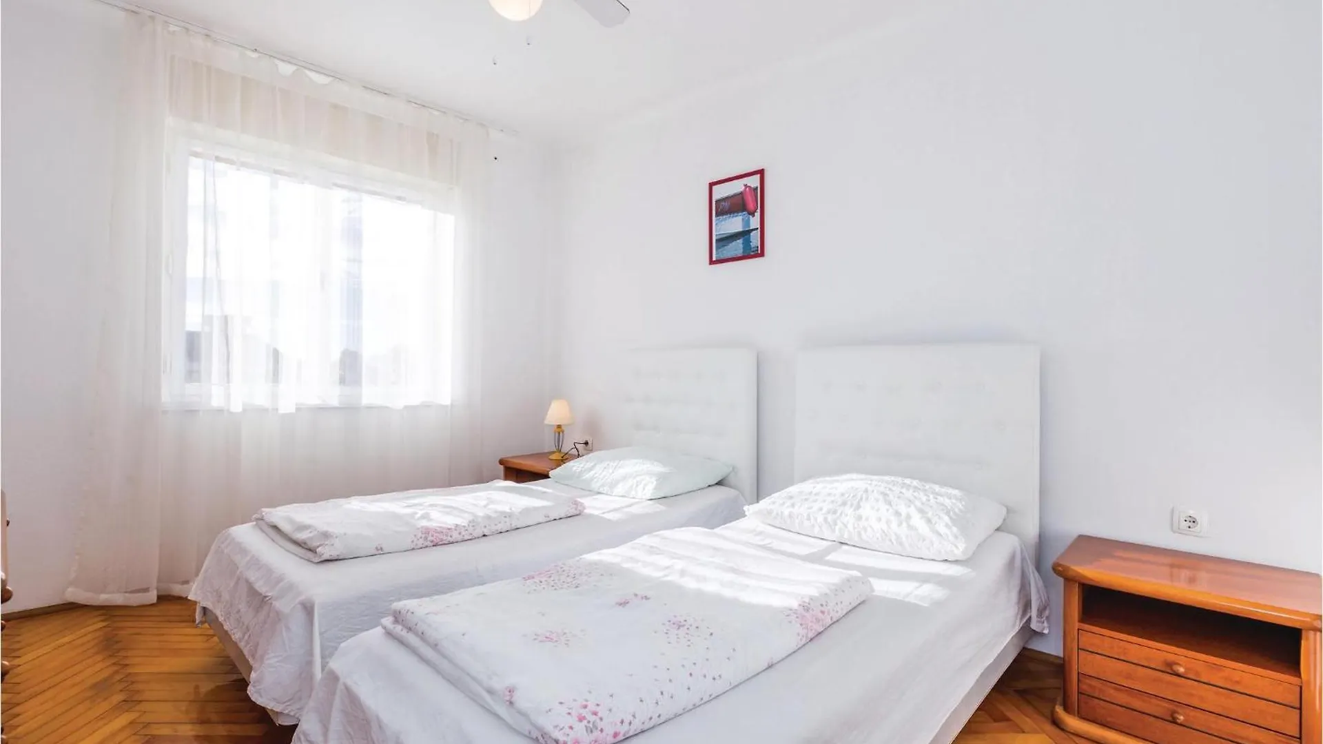 Nice Home In Opatija With Kitchen بيت للعطل